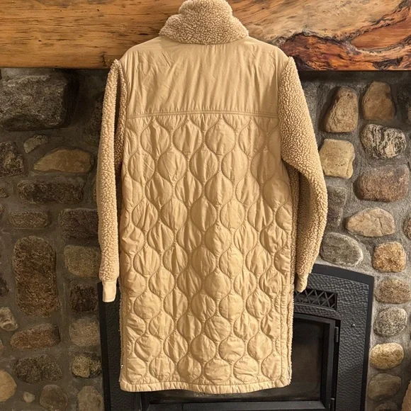 Athleta Beige Sherpa Jacket - Picture 6 of 10